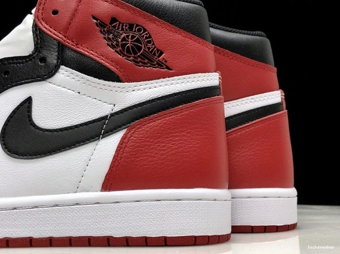 Rep LUCY Jordan Retro 1 Air Black Toe 555088-125 0812
